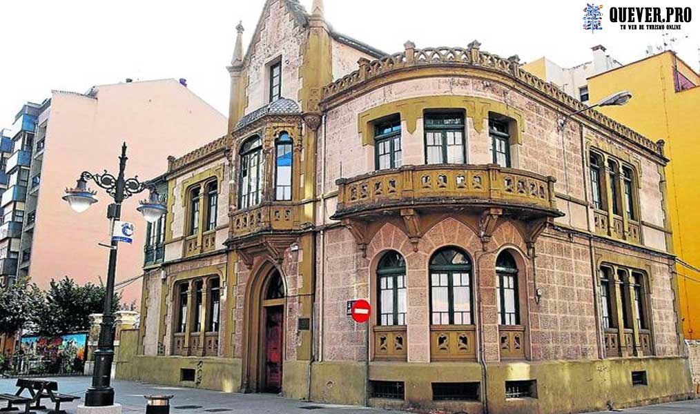 Antigua Casa Rectoral en Mieres