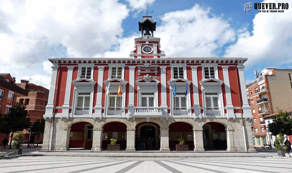 Ayuntamiento en Mieres 