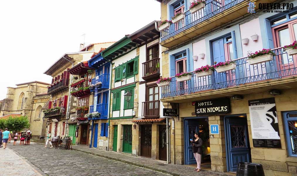 Calle San Nicolás Hondarribia