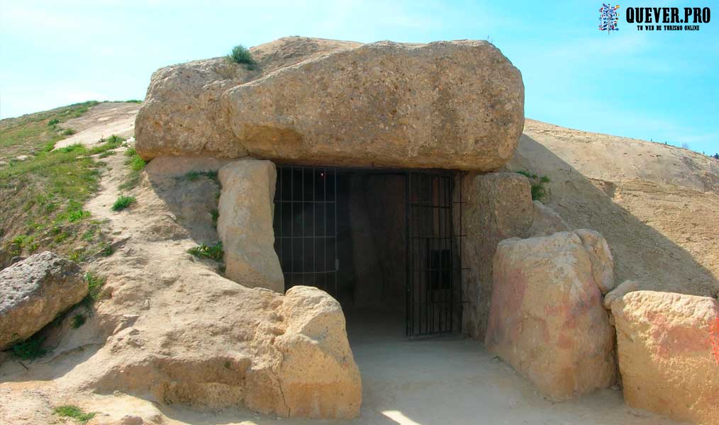 Dolmen de Menga Antequera