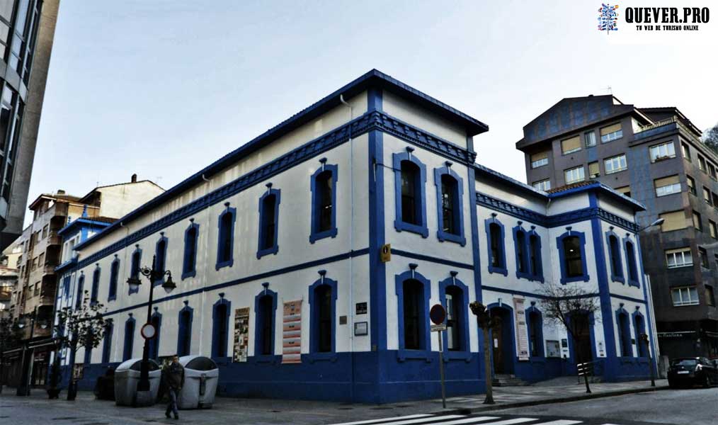 Escuela de Capataces de Minas en Mieres