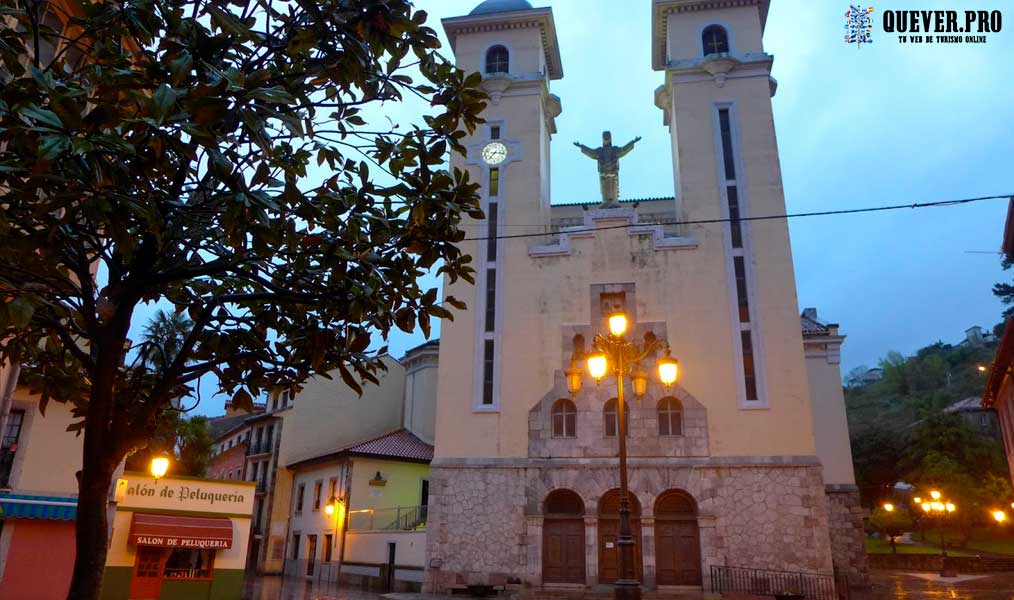 Iglesia Parroquial de Santa María Magdalena Ribadesella