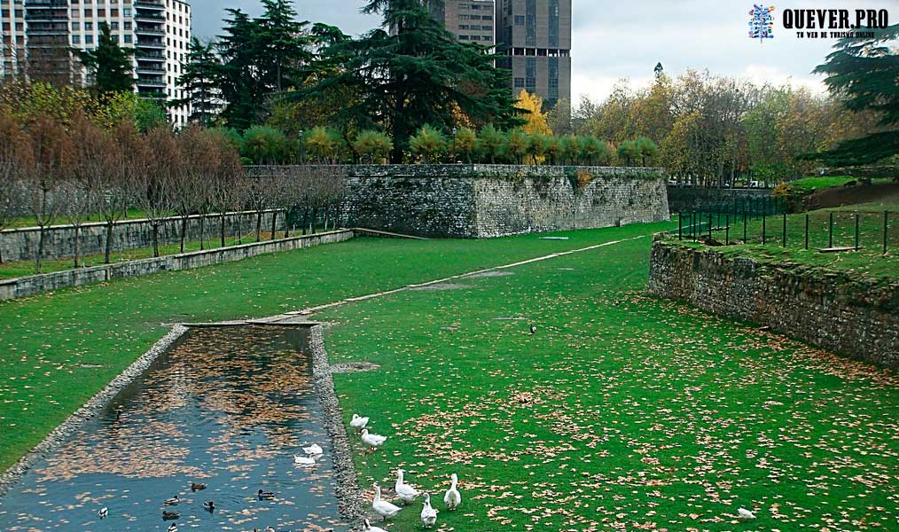 Parque de la Taconera Pamplona