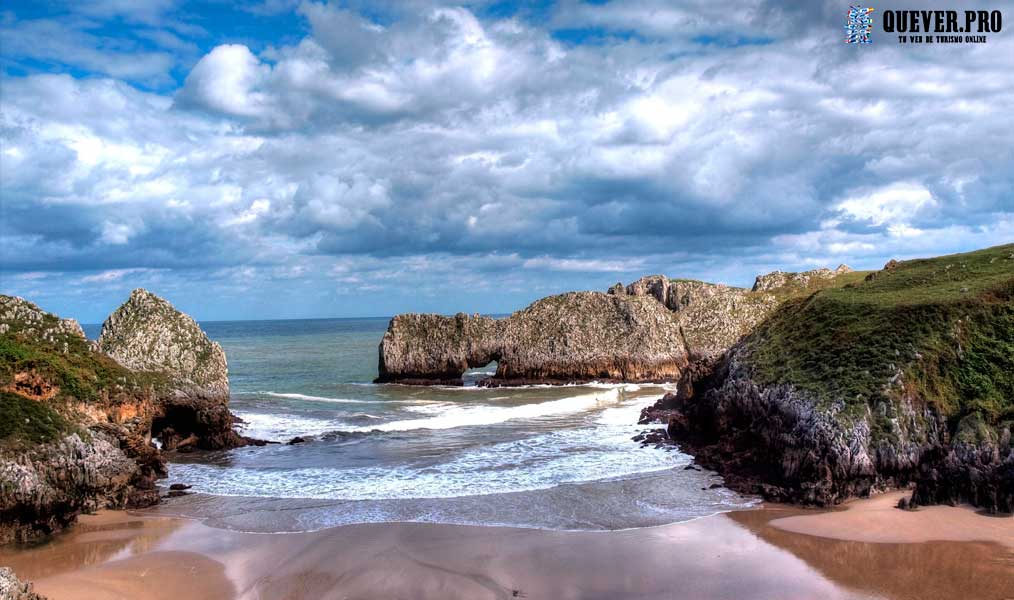 Playa de Berellín o Barnejo Cantabria