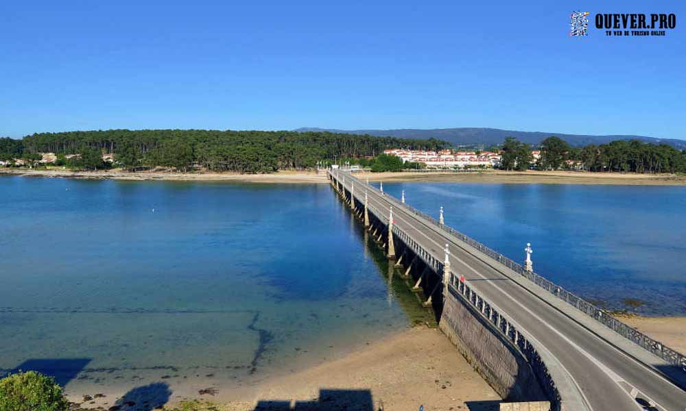 Puente de la Toja en isla toja