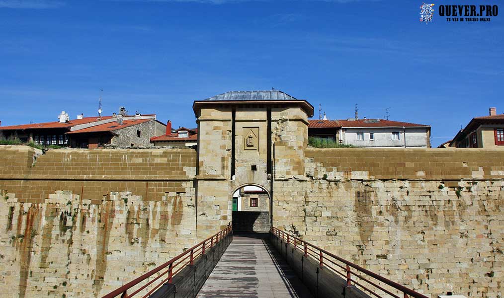 Puerta de San Nicolás Hondarribia