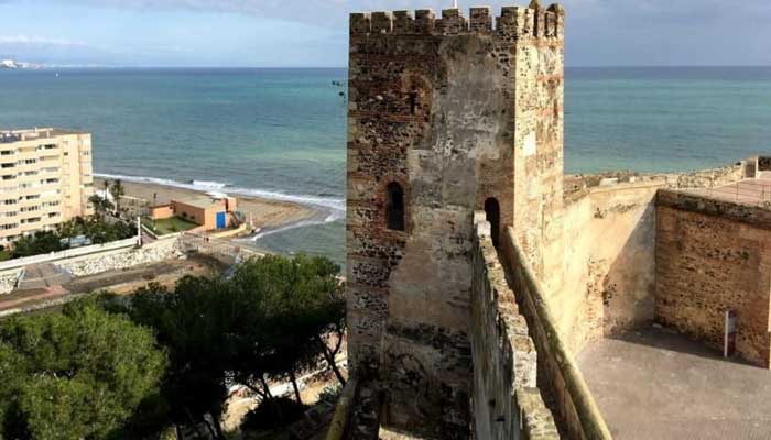 Vistas al mar desde el castillo de Sohail